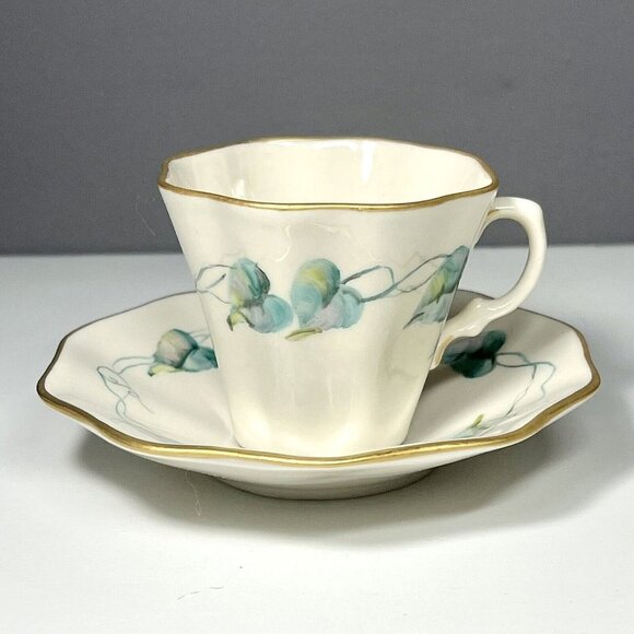 Vintage Claire‎ Lerner Studio Porcelain Leaf & Vine Demitasse Teacup & Saucer - Picture 1 of 12